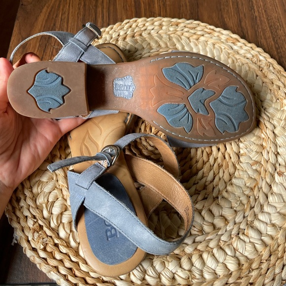 Born Sandals Size 10 Leather Rubber Comfortable Summer Vacation Casual Office - Picture 10 of 10